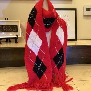 New York & Company scarf red white black EUC Bogo